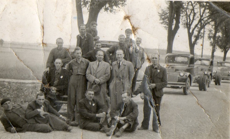 Mój pradziadek Mieczysław Jakman, pierwszy od lewej