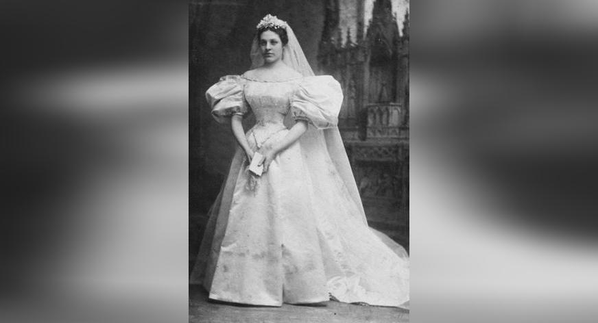 Coś pożyczonego: Panna młoda w 120-letniej sukni ślubnej